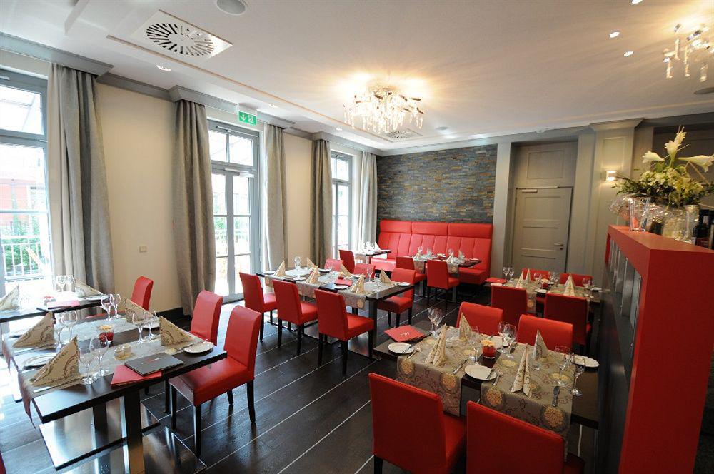 Dormero Schlosshotel Reichenschwand Restoran gambar